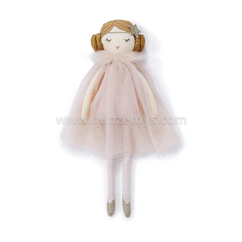 FASHION DOLL