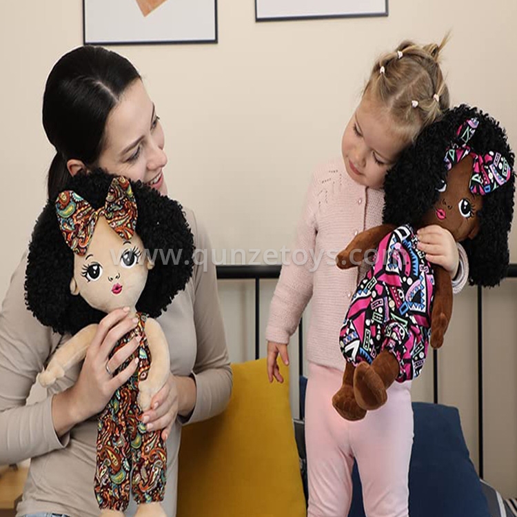 FASHION DOLL