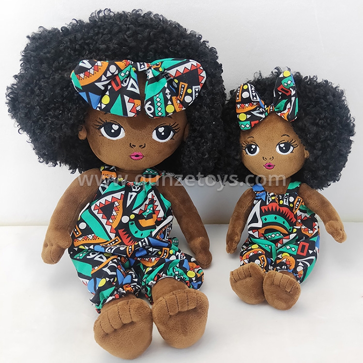 FASHION DOLL