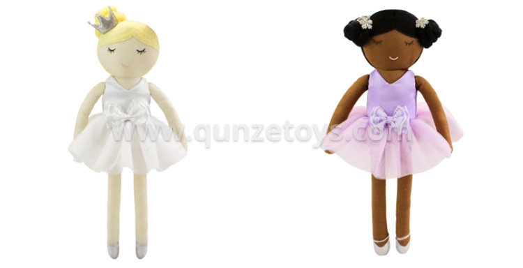 FASHION DOLL