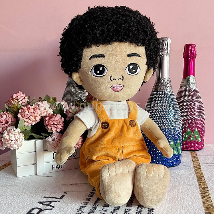 FASHION DOLL