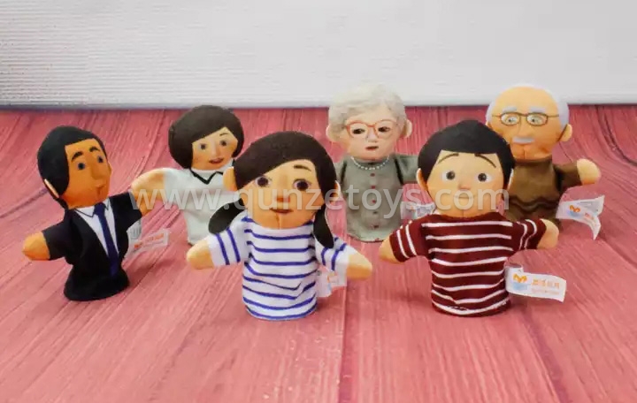 hand puppets