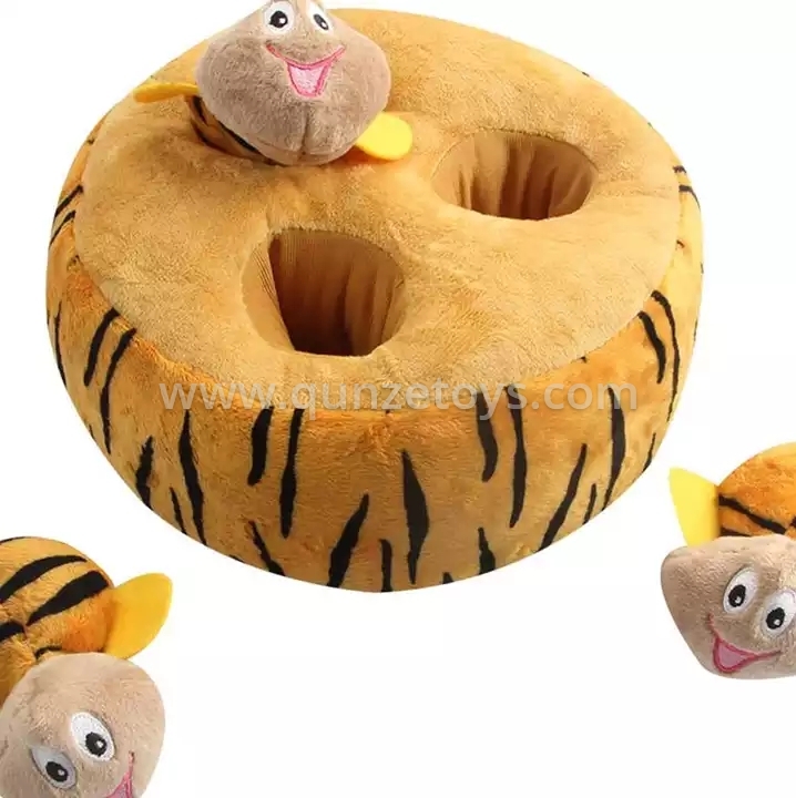 Cute little honeybee Squeaky Hide and Seek Plush Dog Toys for large Medium Dogs 