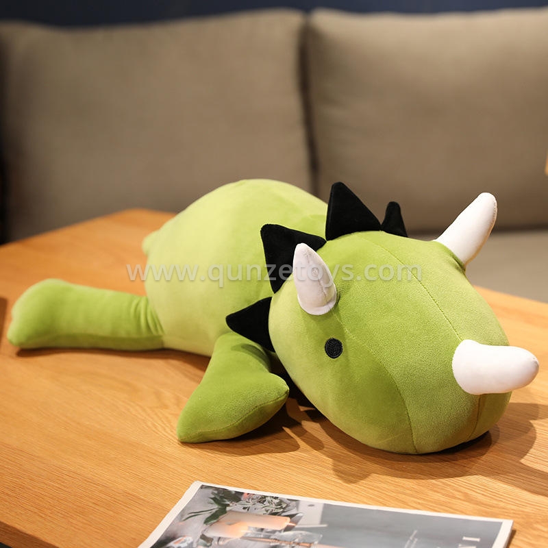 Cushion & Pillows