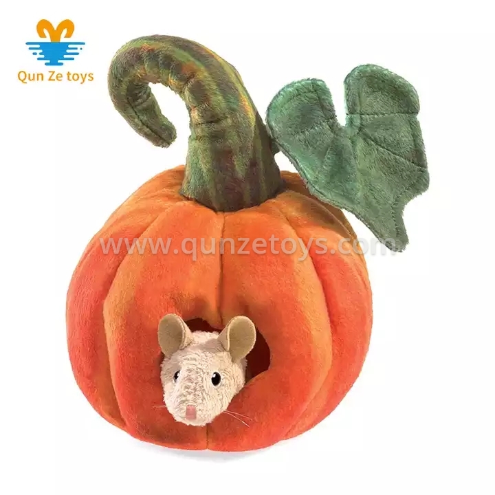 New Arrival Halloween Stuffed Animals hide mouse with pumpkin chew toys for dogs