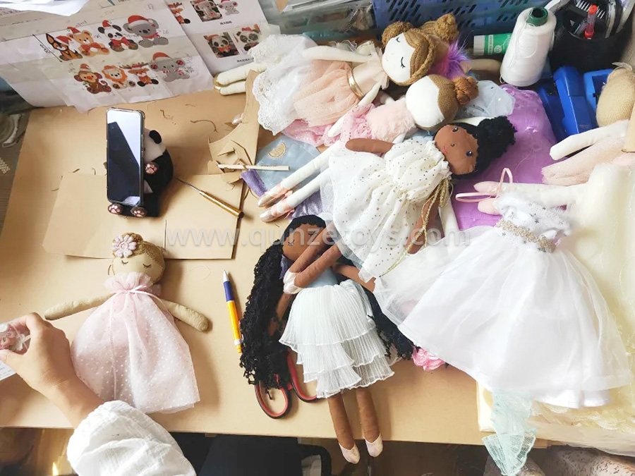 Customer Plush toys