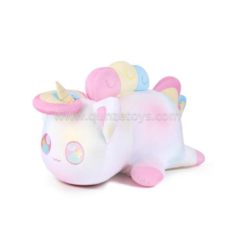 Plush pillow1