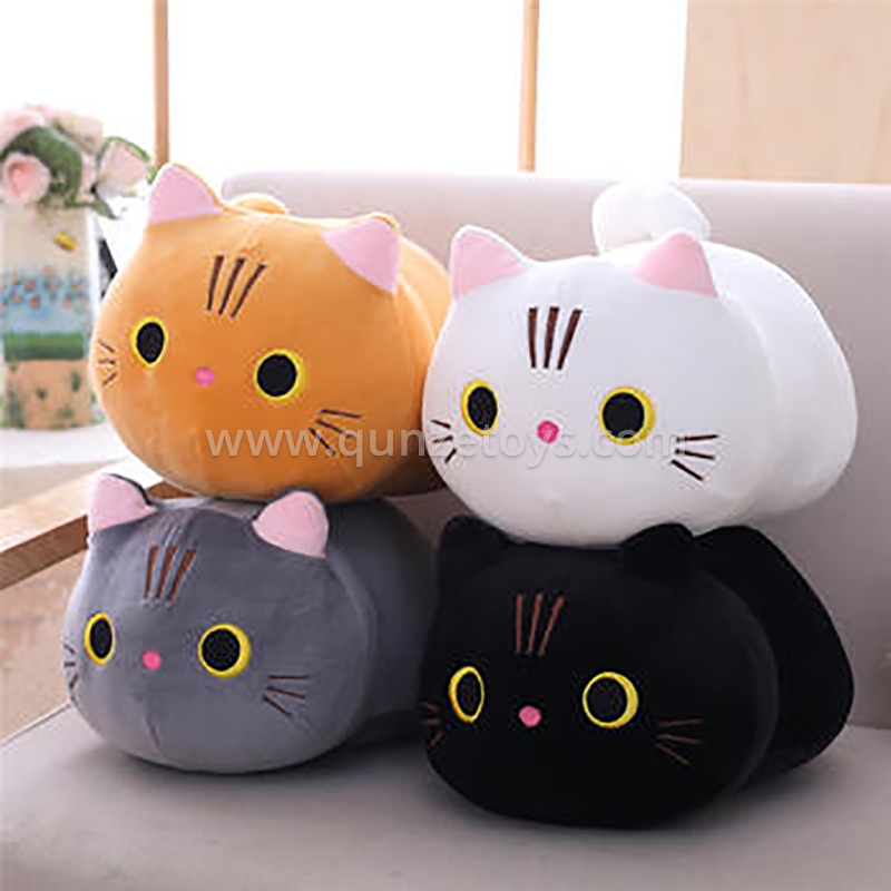 Cat Pillow1